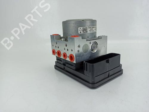 Used ABS pump PEUGEOT 208 II (UB_, UP_, UW_, UJ_) [2019-2025]  25876045