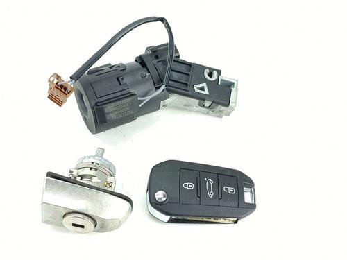 Used Ignition barrel OPEL CORSA F (P2JO) 1.2 (68) (101 hp) 30105959