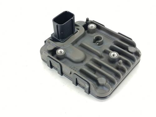 Used Electronic module Electronic module TOYOTA YARIS (_P21_, _PA1_, _PH1_) 1.5 Hybrid (MXPH10, MXPH11) (116 hp) 34693735 34693735