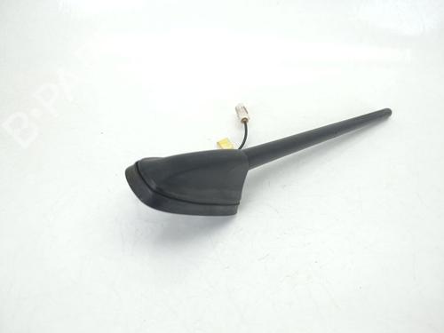 Used Antenna/Base Antenna/Base PEUGEOT TRAVELLER Bus (V_) 1.5 BlueHDi 120 (120 hp) 34473995 34473995