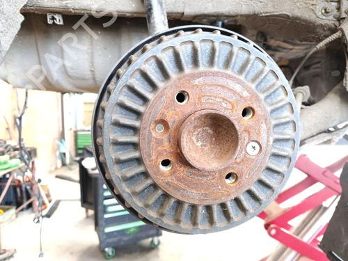 Used Right rear steering knuckle Right rear steering knuckle DACIA SANDERO III 1.0 TCe 90 (91 hp) 33795144 33795144