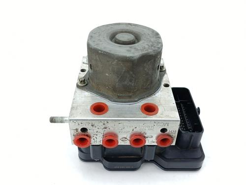 Used ABS pump ABS pump NISSAN X-TRAIL III (T32_, T32R, T32RR) 1.6 dCi ALL MODE 4x4-i (NT32) (130 hp) 33462984 33462984