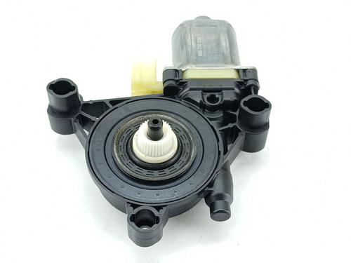 Right front window motor VW GOLF VIII (CD1, DA1) 1.0 eTSI | BP36013446E20 - Image 4