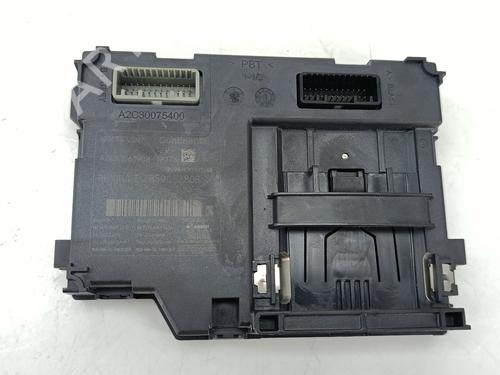 Used Electronic module RENAULT CLIO IV (BH_) 0.9 TCe 90 (BHNF, BHMA, BHMH, BHJK, BHJR) (90 hp) 32210742