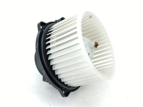 Used Heater blower motor Heater blower motor HYUNDAI i20 III (BC3, BI3) 1.2 (84 hp) 34186679 34186679