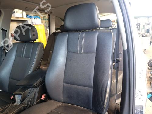Left front seat BMW X3 (E83) xDrive 20 d | BP37667508C15 - Image 3