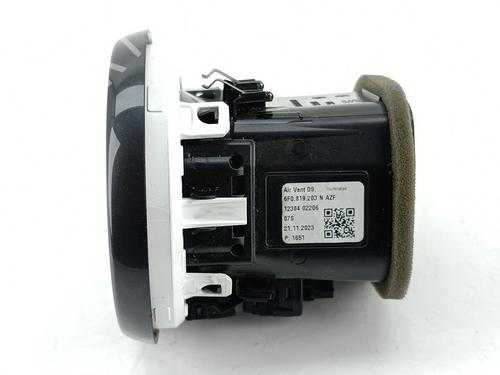 air-vent-seat-ibiza-v-kj1-kjg-2017-35801011 main image