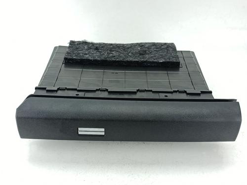 Used Glove box Glove box CITROËN C4 III (BA_, BB_, BC_) 1.2 PureTech 130 (BAHNSA, BAHNSB) (130 hp) 40597108 40597108