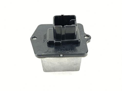 Used Heater resistor Heater resistor SUZUKI GRAND VITARA II (JT, TE, TD) 1.9 DDiS All-wheel Drive (JT419, TD44, JB419WD, JB419XD,... (129 hp) 33795172 33795172