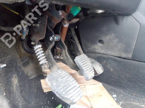 clutch-pedal-peugeot-partner-box-bodympv-16-hdi-bluehdi-75-2008-9367858 main image