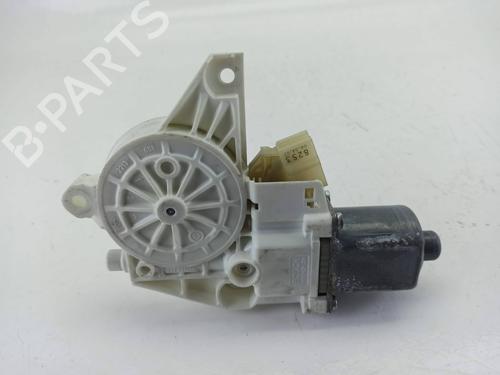 Used Left front window motor MERCEDES-BENZ C-CLASS (W204) [2007-2015]  11968901