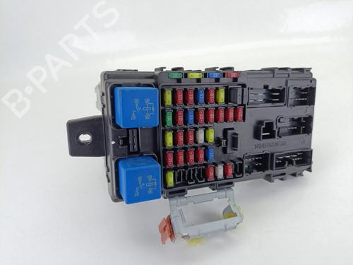 Used Fuse box HYUNDAI SANTA FÉ I (SM) [2000-2006]  25877630