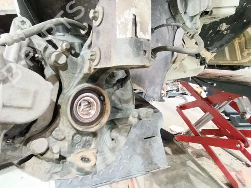 Used Right front steering knuckle Right front steering knuckle 37491669 37491669