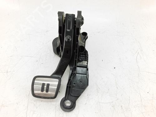 Used Break pedal Break pedal 37197057 37197057