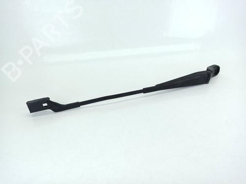 Used Front windshield wiper arm SKODA FABIA II (542) [2006-2014]  15488680