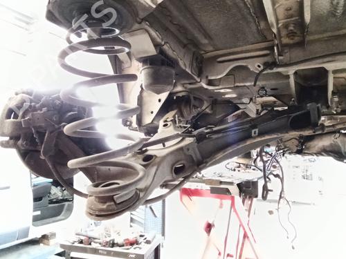 left-rear-suspension-arm-peugeot-traveller-bus-v_-2016-34397451 main image