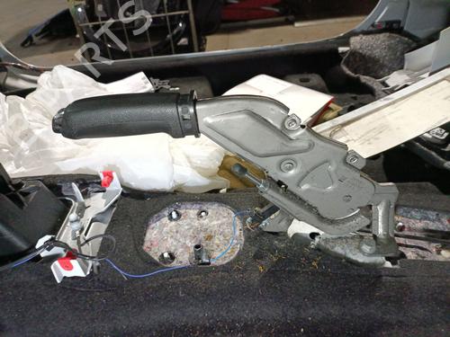 Frein à main OPEL CORSA E (X15) 1.3 CDTI (08, 68) (75 hp) 29145650
