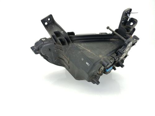 Right front fog light KIA CARENS IV 1.7 CRDi | BP38016408C31 - Image 5