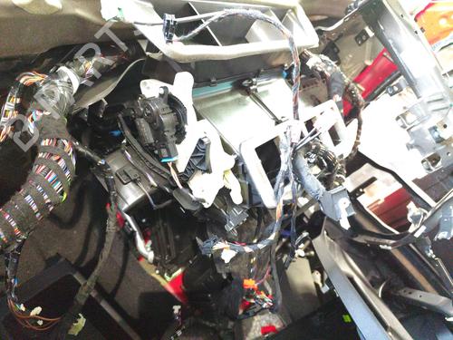 Box di riscaldamento AUDI A3 Sportback (8YA, 8YF) 35 TDI (150 hp) 30078537