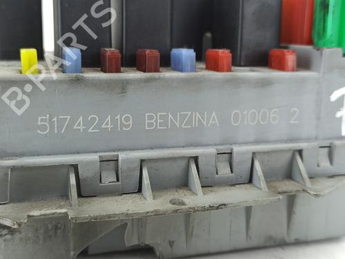 Fuse box ALFA ROMEO 147 (937_)  | BP13343279E1 