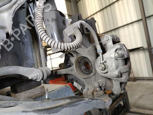 Used Left front steering knuckle Left front steering knuckle KIA RIO IV (YB, SC, FB) 1.25 (84 hp) 33953016 33953016