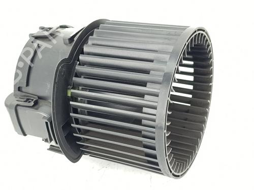 Varmeblæser PEUGEOT 308 III (FB_, FH_, FP_, F3_, FM_) BlueHDi 130 (FBYHZL, FBYHZT) (131 hp) 30103600