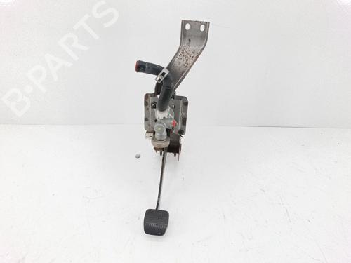 clutch-slave-cylinder-nissan-nt400-cabstar-f24m-2009-36406507 main image