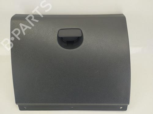 Handskerum DACIA SANDERO II TCe 90 (B8M1, B8MA, B8AC) (90 hp) 13345178