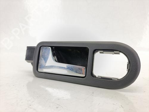 Used Front left interior door handle VW GOLF IV (1J1) [1997-2008]  25877771