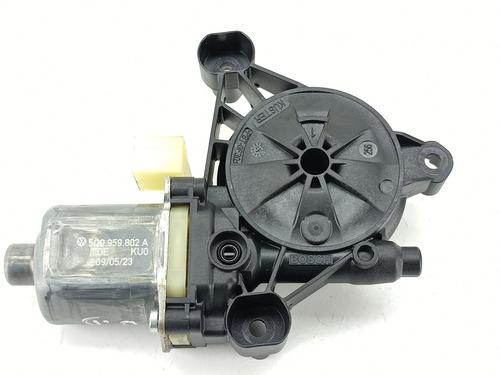 Right front window motor VW GOLF VIII (CD1, DA1) 1.0 eTSI | BP36013446E20 - Image 2