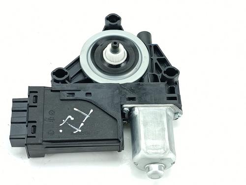 Left rear window motor VOLVO V60 I Cross Country (157)  | BP29884794E23