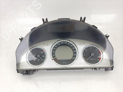 Used Instrument cluster MERCEDES-BENZ C-CLASS (W204) [2007-2015]  25878420