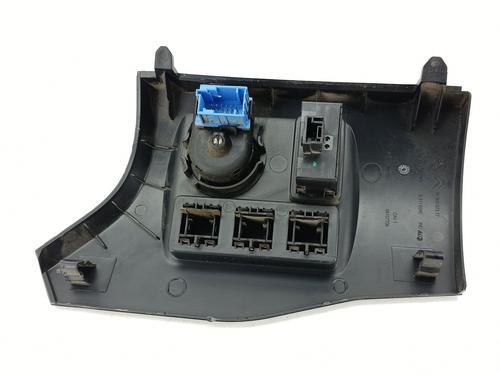 Mirror switch PEUGEOT PARTNER Box Body/MPV | BP31381220I25