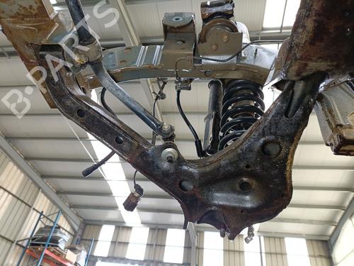 Used Right front suspension arm SANTANA 300/350 1.6 HDi 4x4 (90 hp) 31382790