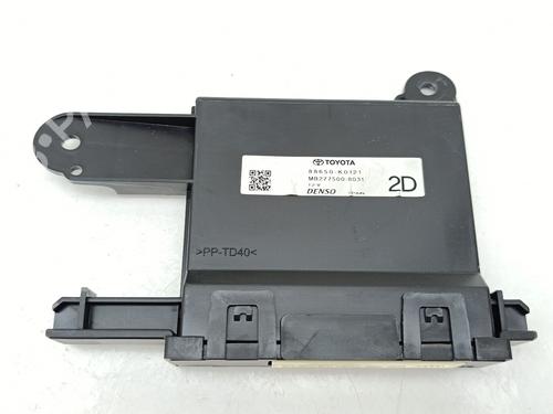 Used Control unit Control unit TOYOTA YARIS (_P21_, _PA1_, _PH1_) 1.5 Hybrid (MXPH10, MXPH11) (116 hp) 39613418 39613418
