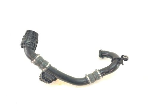 Tubo do intercooler Tubo do intercooler 38016429 38016429