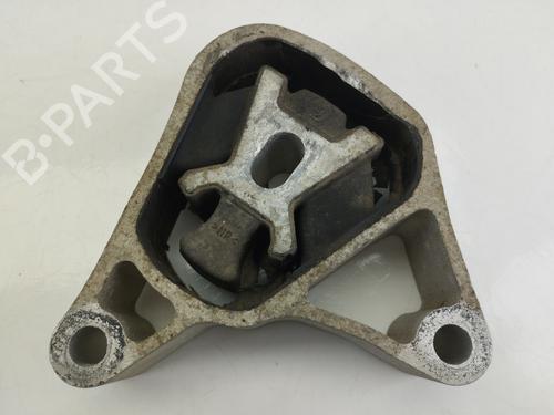 Used Engine mount MERCEDES-BENZ CLA Coupe (C117) CLA 220 CDI / d (117.303) (163 hp) 16049363