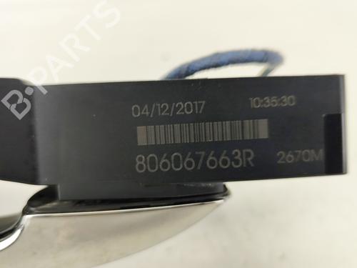 Høyre foran utvendig håndtak RENAULT MEGANE IV Hatchback (B9A/M/N_) 1.2 TCe 130 (B9MR) | BP26132421C129 