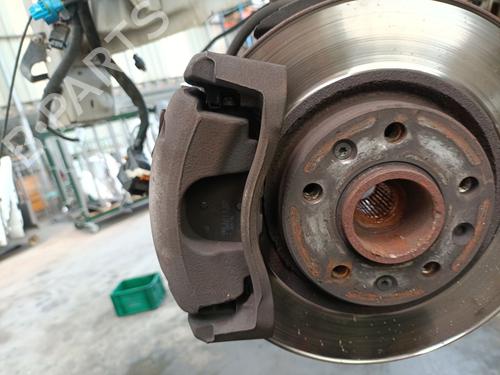 Used Left front brake caliper Left front brake caliper 36993456 36993456