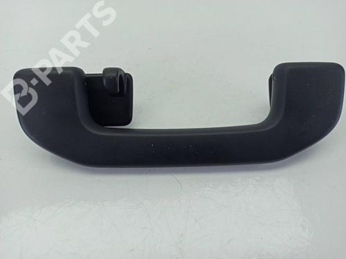 Used Rear left interior door handle Rear left interior door handle MERCEDES-BENZ A-CLASS (W176) A 180 CDI / d (176.012) (109 hp) 8945162 8945162