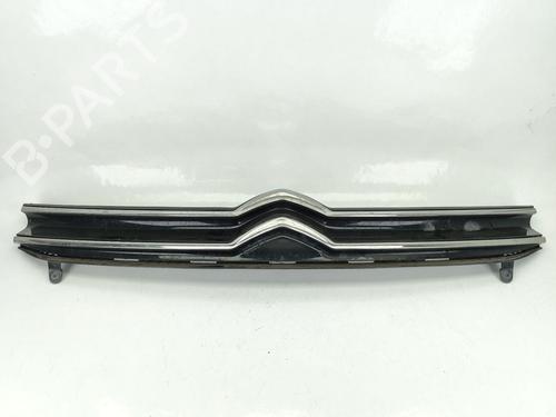 Used Grille CITROËN C4 CACTUS 1.2 PureTech 130 (131 hp) 29626195