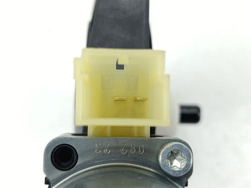 Left front window motor VW GOLF VIII (CD1, DA1) 1.0 eTSI | BP35946034E21 - Image 5