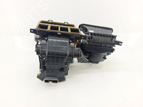 Used Heater matrix box HYUNDAI IONIQ (AE) 1.6 GDI Hybrid (105 hp) 30748269