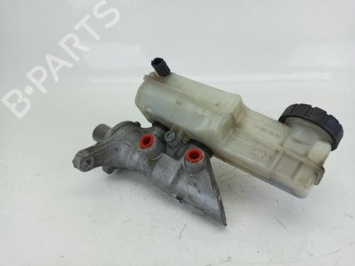 Used Brake master cylinder RENAULT MEGANE III Hatchback (BZ0/1_, B3_) [2008-2025]  16028336