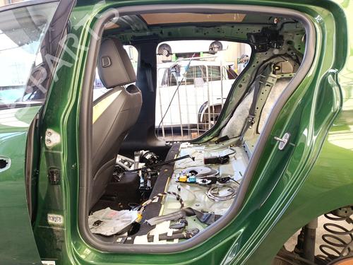 BP30095717C142 main image