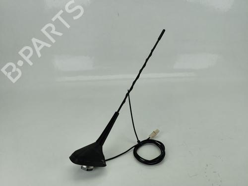 Antenne/Base RENAULT MEGANE IV Hatchback (B9A/M/N_) 1.2 TCe 130 (B9MR) (130 hp) 25879138