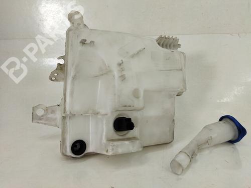 windscreen-washer-tank-ford-focus-iii-15-tdci-bv6117b613ca-2010-2011-2012-2013-2014-2015-2016-2017-2018-2019-2020-10713709 main image