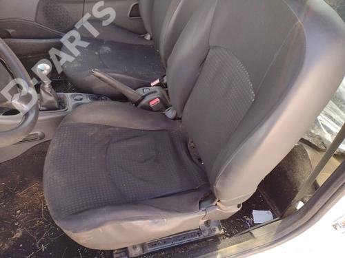 Used Left front seat Left front seat PEUGEOT 206+ (2L_, 2M_) 1.4 HDi eco 70 (68 hp) 9342581 9342581