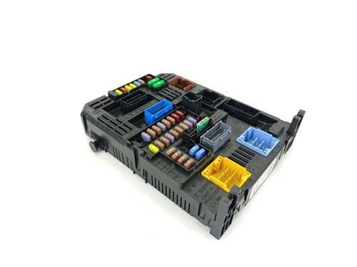 Scatola fusibili Scatola fusibili JEEP AVENGER (J2) Electric (156 hp) 36303775 36303775