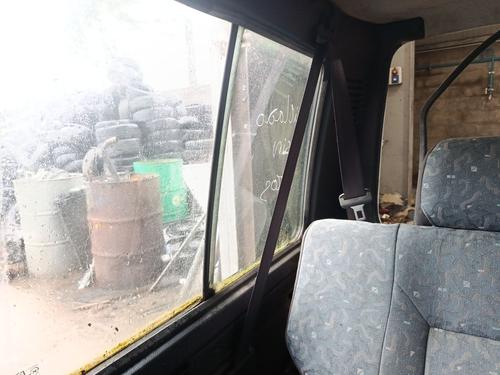 Used Rear right seatbelt HYUNDAI GALLOPER II (JK-01) 2.5 TD intercooler (99 hp) 31382778